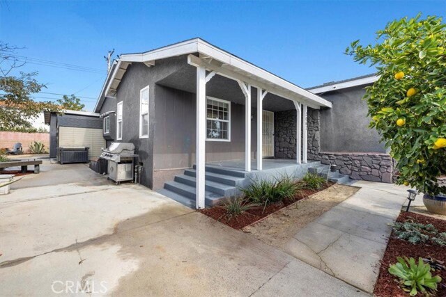 Building Photo - 2067 Lomita Blvd