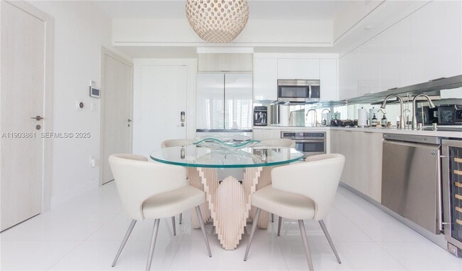 Photo - 92 SW 3rd St Apartment