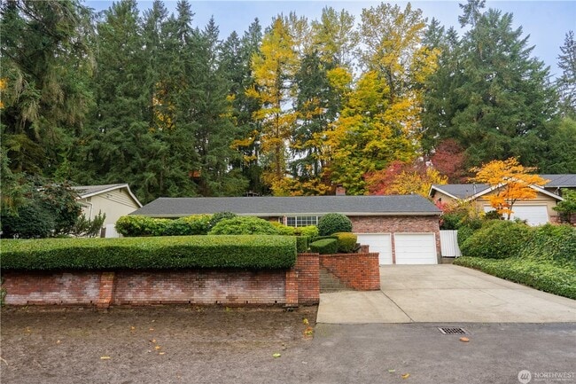 Foto del edificio - 3bd/2.25ba Bellevue Home