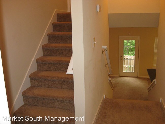 Building Photo - 36 Orchid Ln