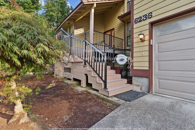 Building Photo - Spacious Bridge View Estates Gem – Vaulted...