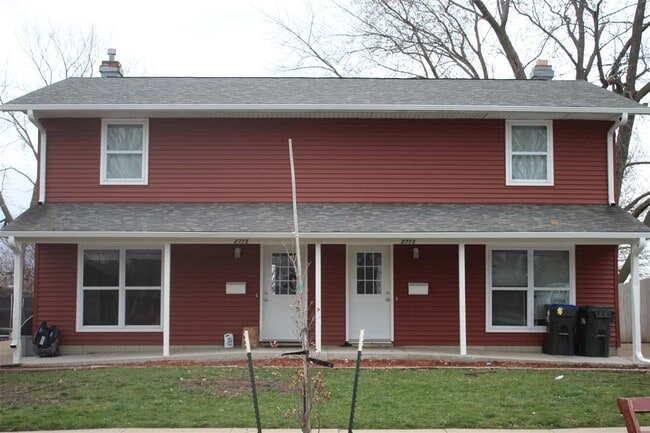 Building Photo - 2715 Wayne Ave