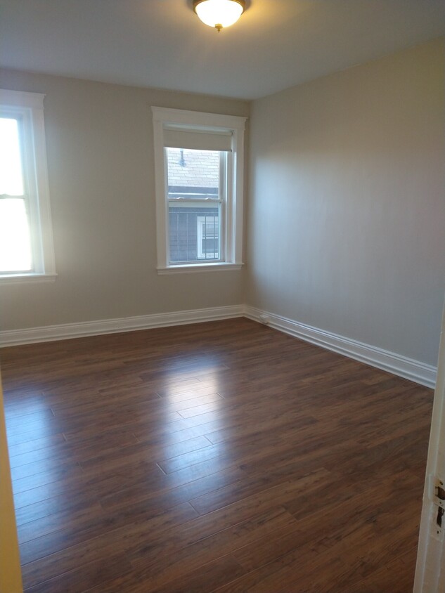 Foto principal - 1118 Commonwealth Ave