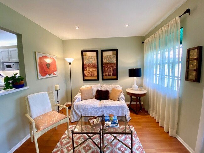 Foto del edificio - 110 Spring Lake Ct