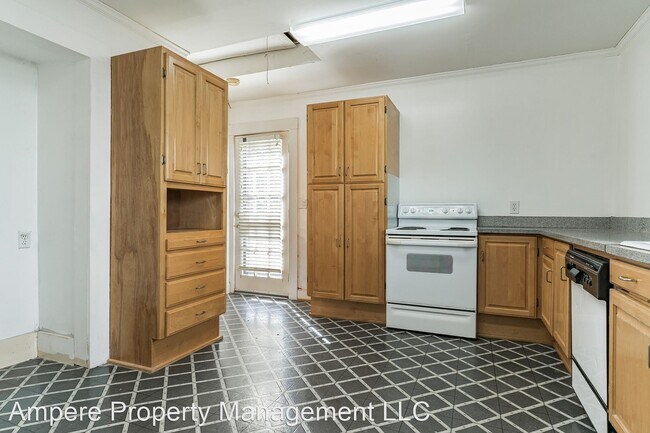 Building Photo - 2 br, 1 bath House - 5021 8th Ct S