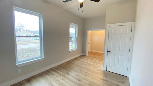 Foto del edificio - Remodeled 5 bedroom home in Mcloud!