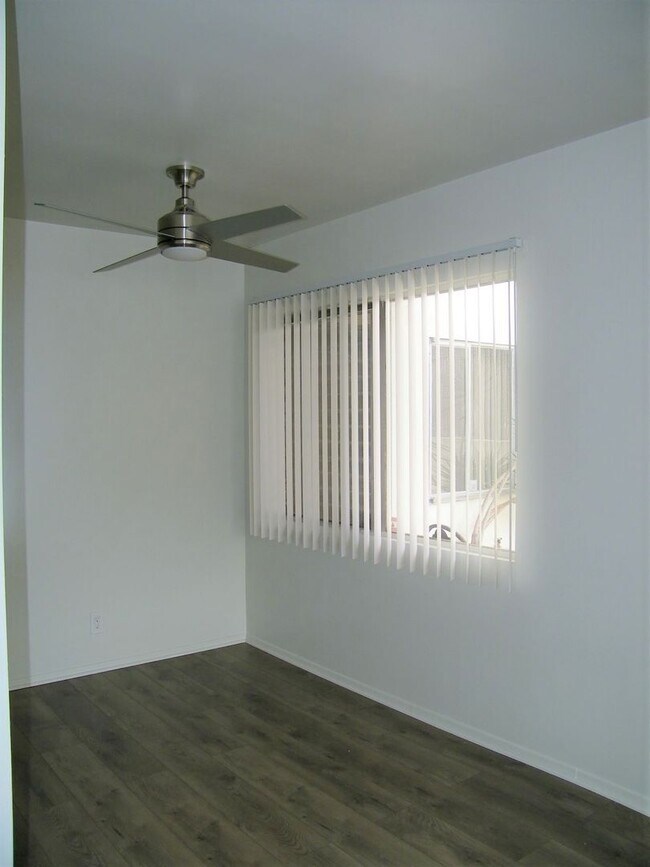 Building Photo - Great area, 2bed/2bath apartment in West Los Angeles