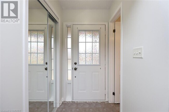 Building Photo - 4034 Donnic Dr