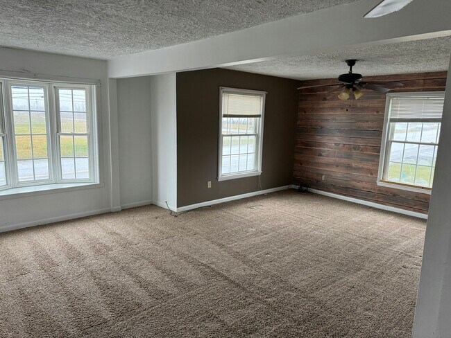 Foto del edificio - 5155 E Main Street Rd