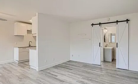 Building Photo - 3825 Van Dyke Ave