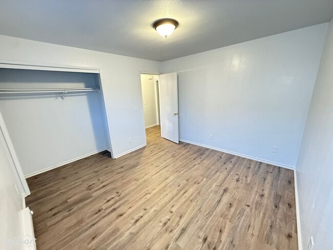 Building Photo - 308 W Pierce St