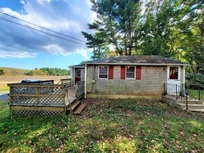 Building Photo - 16R Indian St Unit 16R