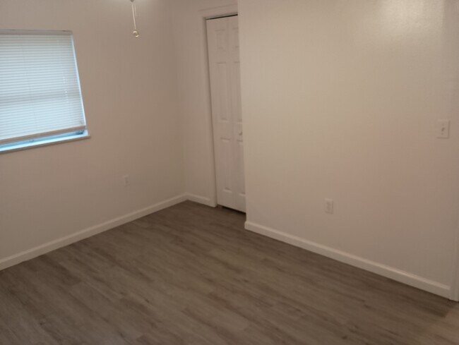 Foto del edificio - 9 SW 18th Ave