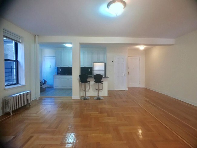 Foto del edificio - 105 Pinehurst Ave