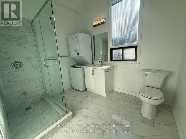 Building Photo - 1 Howie Ave