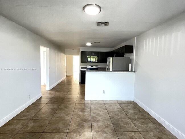 Foto del edificio - 510 NE 37th St