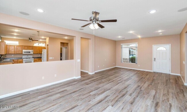 Foto del edificio - 15413 W Domingo Ln