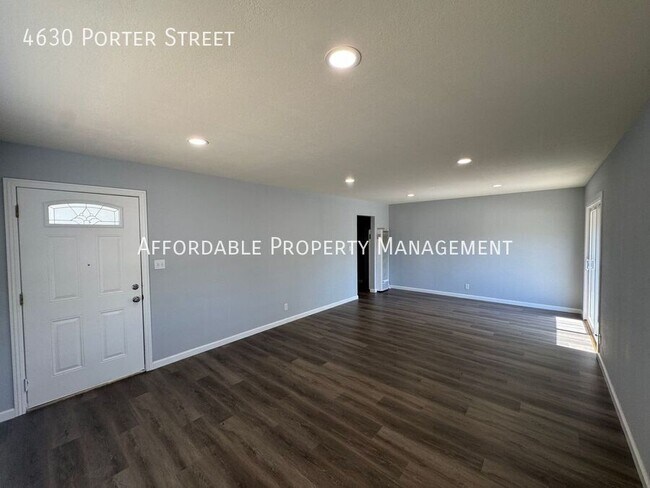 Foto del edificio - 4630 Porter St