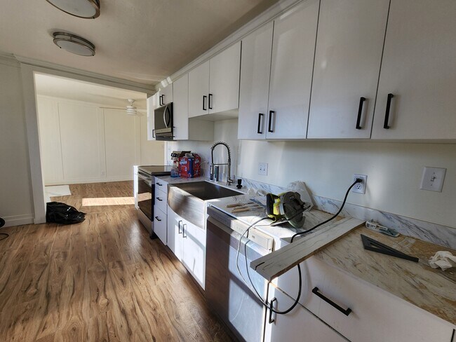 Building Photo - 4915 Weiden Rd