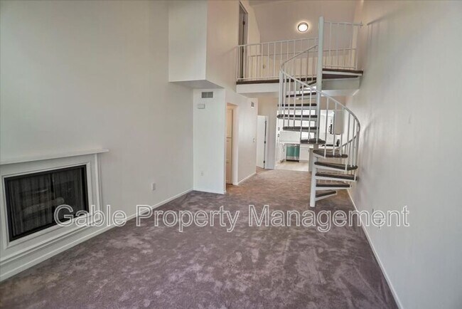 Foto del edificio - 26941 Rainbow Glen Dr