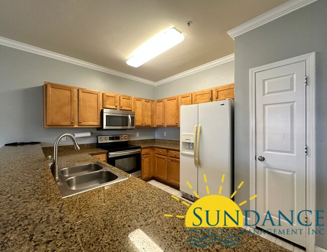 Building Photo - 3-Bedroom with a Garage in Central Fort Wa...