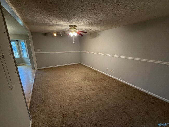 Building Photo - 15104 Balsam Dr SE