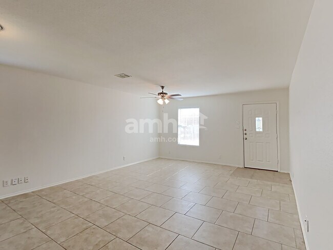 Building Photo - 3831 Ponderosa Bend
