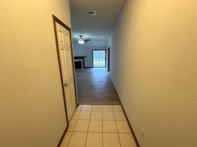 Foto del edificio - 3bed/2bath House Available for Rent in Moore Close to I-35!!