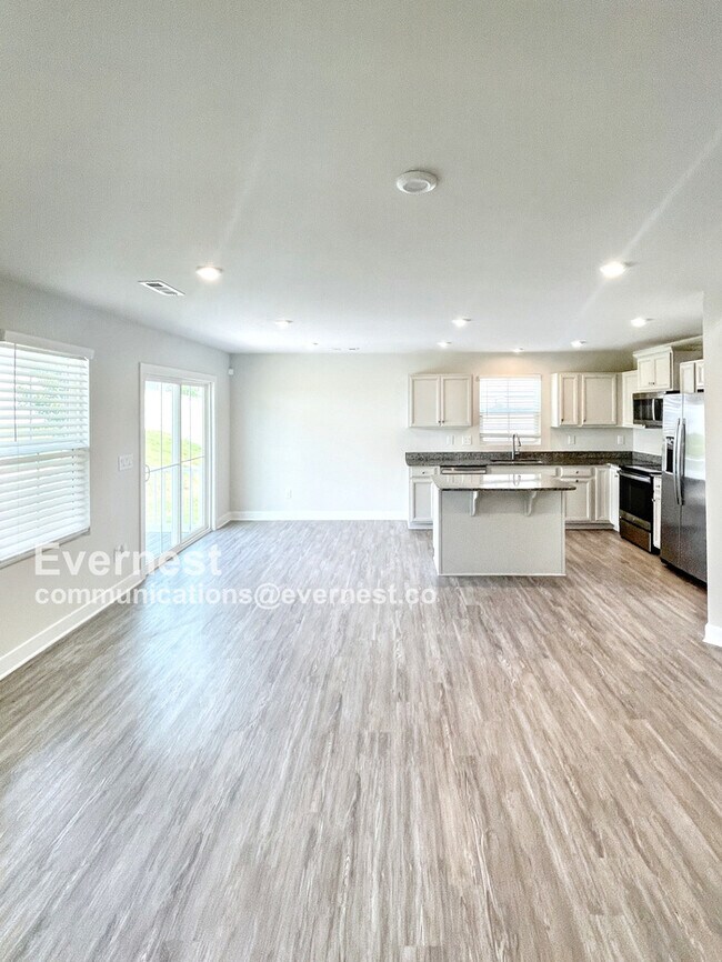 Foto del edificio - 2660 Thornton Grove Blvd