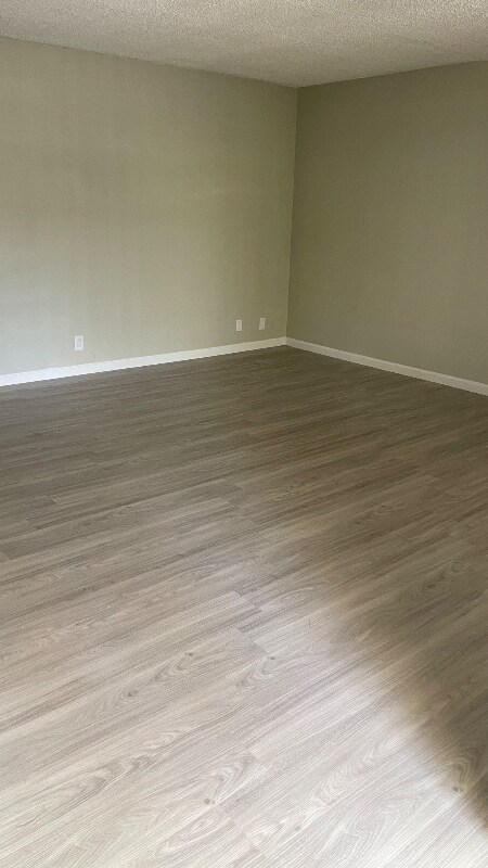 Foto del edificio - 1818 Rexford Dr