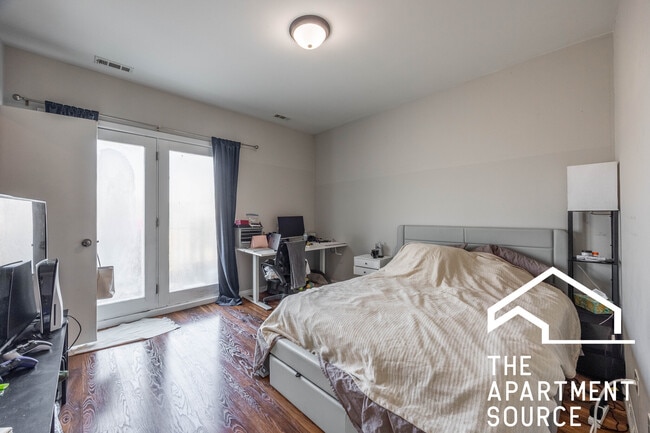 Foto del edificio - 842 N Wood St