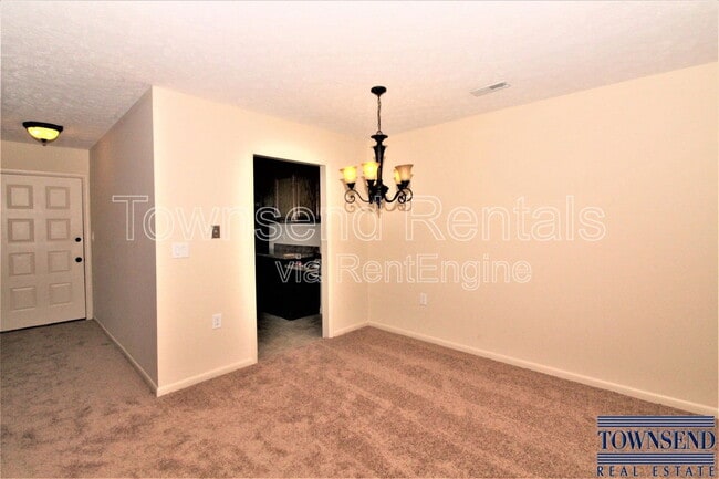 Building Photo - 2712 Helaman Ct