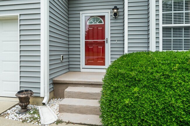 Foto del edificio - 232 N Honey Springs Ave