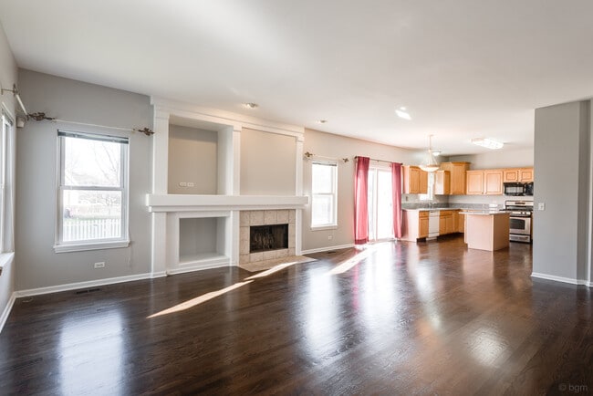 Building Photo - 954 Campbell Dr