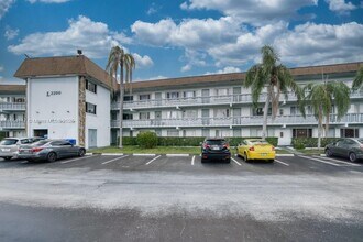 Building Photo - 2200 Springdale Blvd