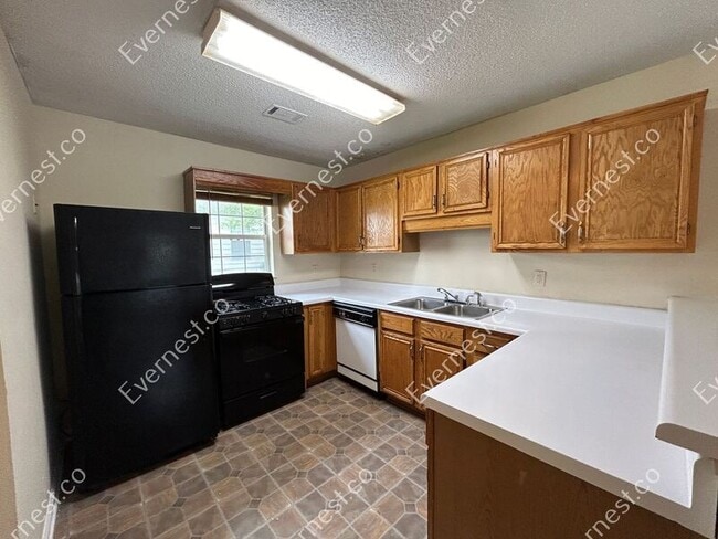 Building Photo - 1488 Cain Ct