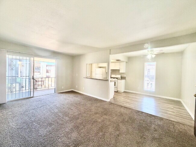 Foto del edificio - HIVE SUMMER MOVE-IN SPECIAL: 3 BEDROOM CONDO | COMMUNITY POOLS + WALKING TRAILS | CENTRAL LAS VEG...