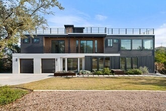 Building Photo - 8610 Grandview Dr