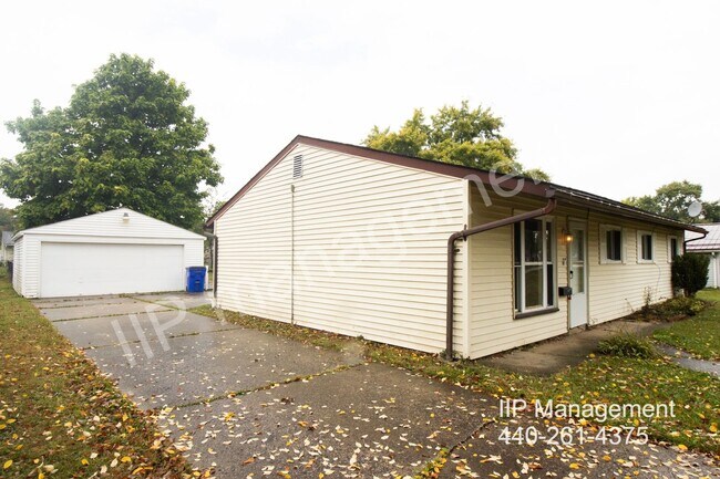 Building Photo - Cozy and Inviting 4 bedroom in Wellington ...