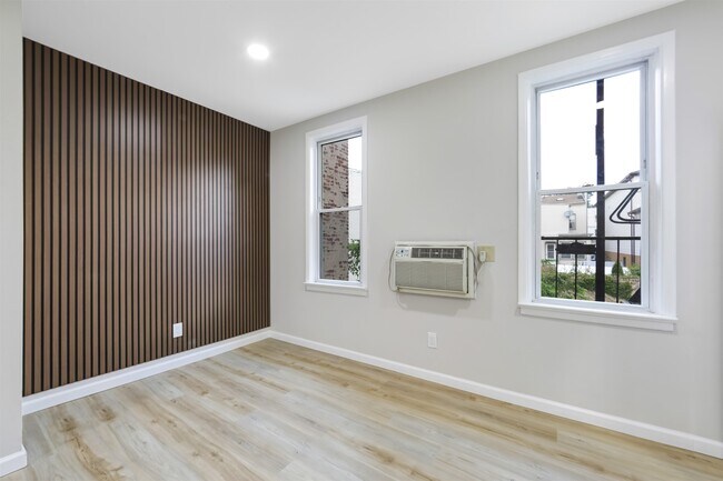 Foto del edificio - 40 Beacon Ave