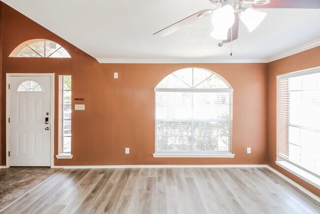 Building Photo - 16830 Goodfield Ct