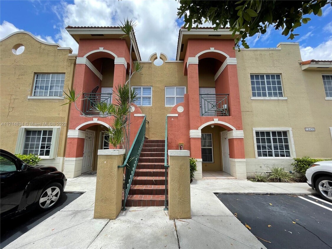 15400 SW 134th Pl Unit 406, Miami, FL 33177 Condo for Rent in Miami