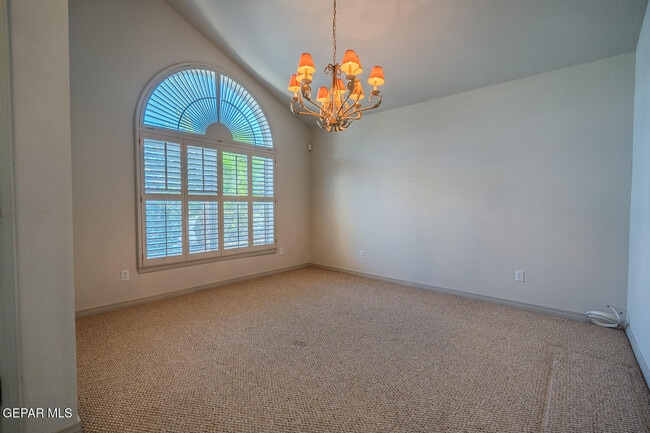 Building Photo - 2066 Paseo Del Prado Dr