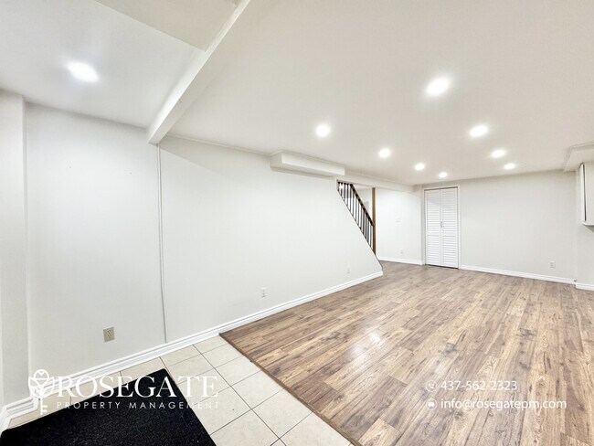 Photo du bâtiment - Bright 1-Bedroom Apartment with 2 Parking Spaces in Ajax