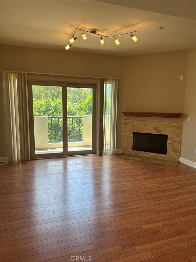 Foto del edificio - 12916 Moorpark St