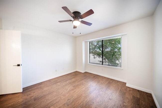 Building Photo - 1740 Timber Ridge Rd