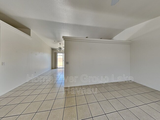 Foto del edificio - 1767 Magnolia Dr