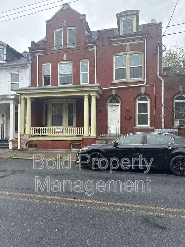 Primary Photo - 628-630 Chestnut St.