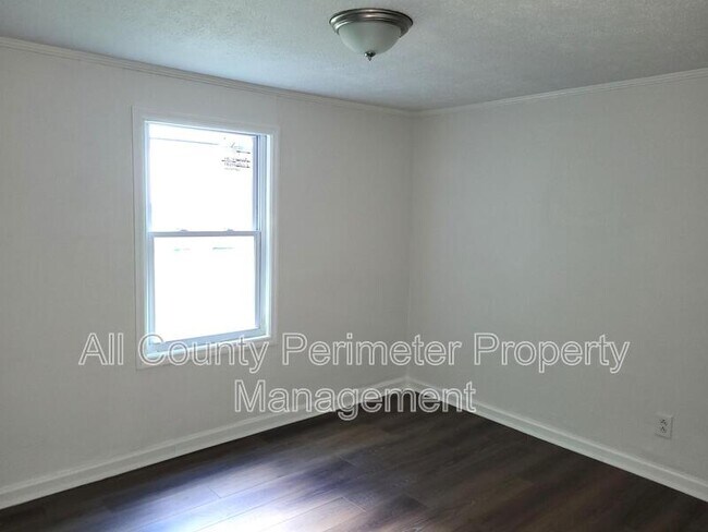 Foto del edificio - 3716 Piedmont Dr