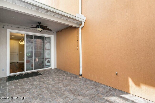 Building Photo - 6217 Eclipse Cir